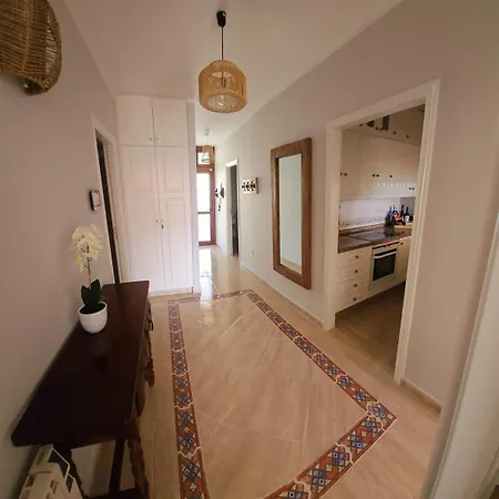 Santa Amalia 408 Apartment